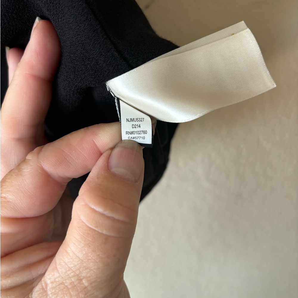 Kate Spade v neck ruffle‎ blouse Size 6 - Picture 7 of 8